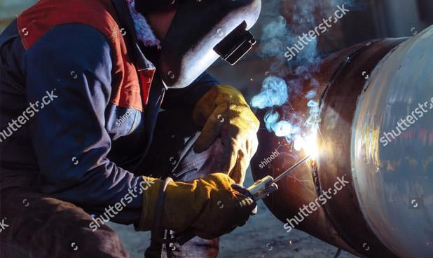 Svejsning eller skæring i gamle rør og beholdere