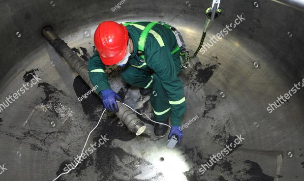 Inspektion i lukkede brønde og kamre